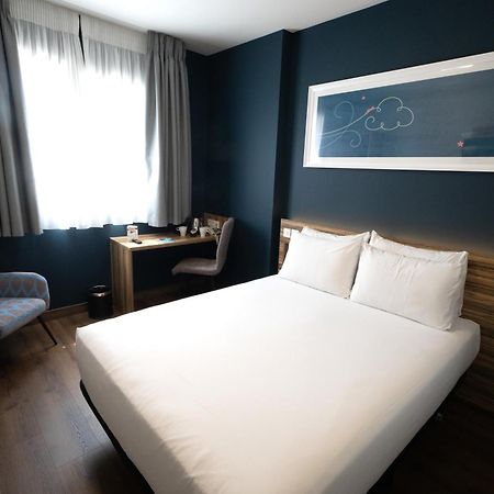 Travelodge Madrid Metropolitano Cameră foto