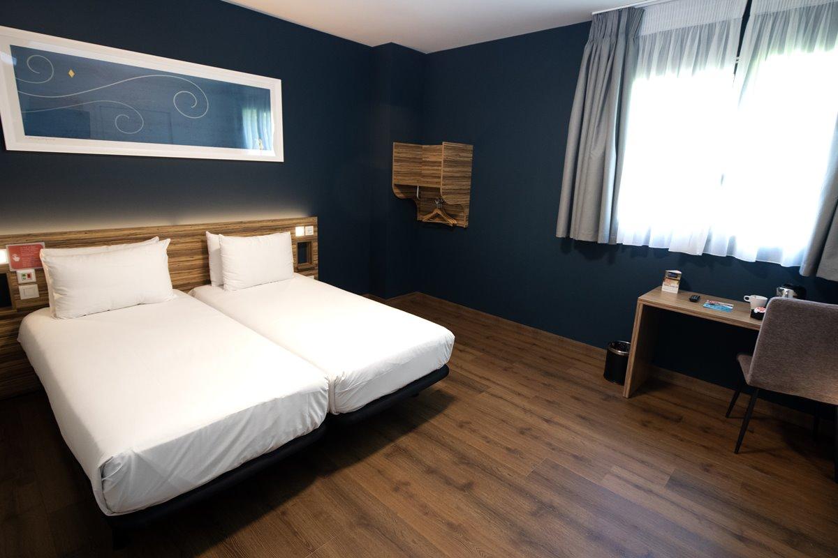 Travelodge Madrid Metropolitano Exterior foto
